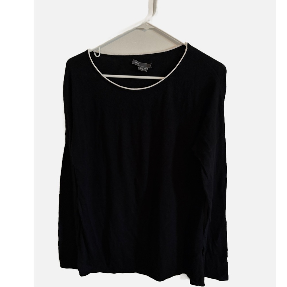 Vince Black Boxy Scoop Neck Long Sleeve Tee